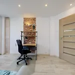 Crystal Apartment Katowice II